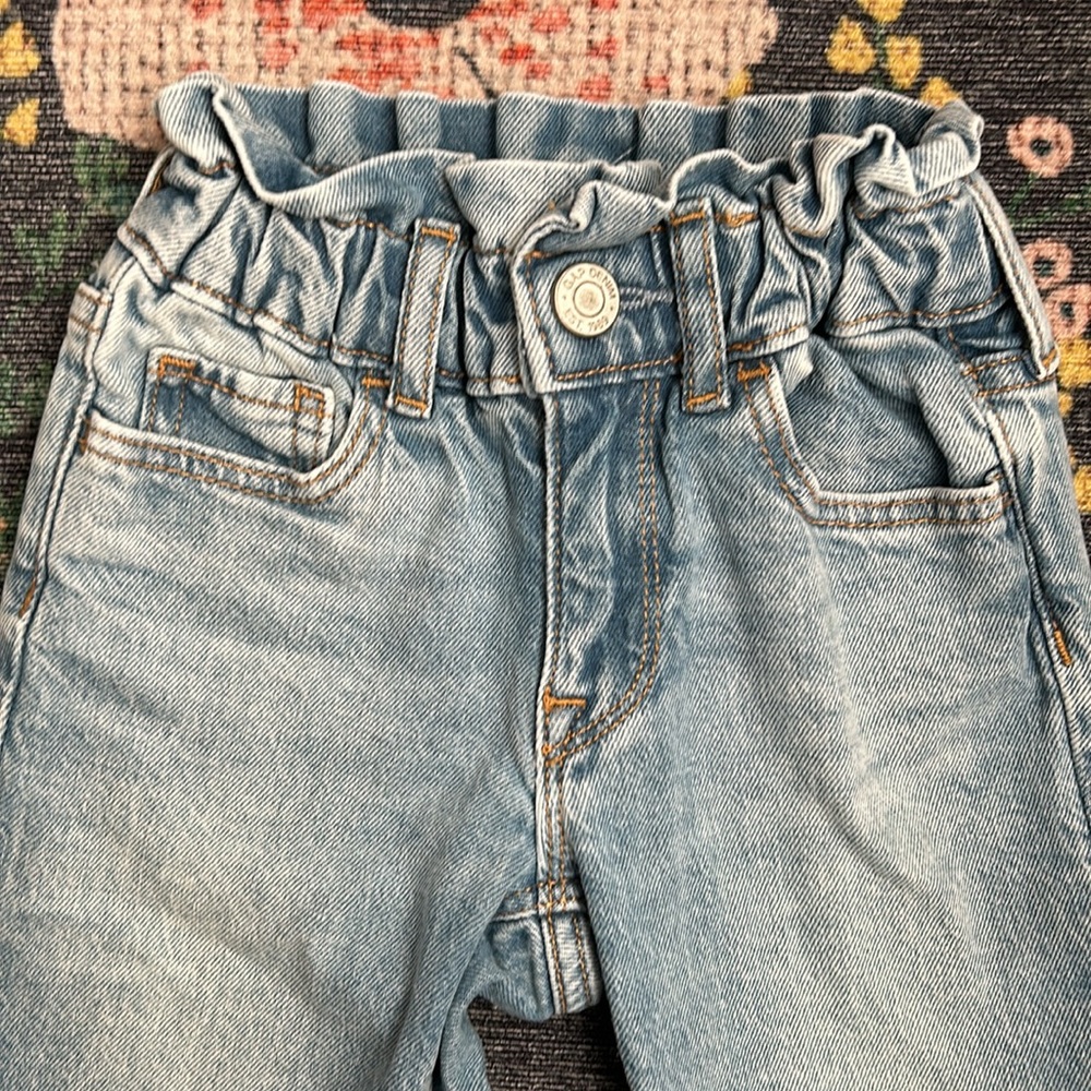 Gap Toddler Girl Pull-On “Just Like Mom” Jeans, Size 18-24 Months - Picture 3 of 5
